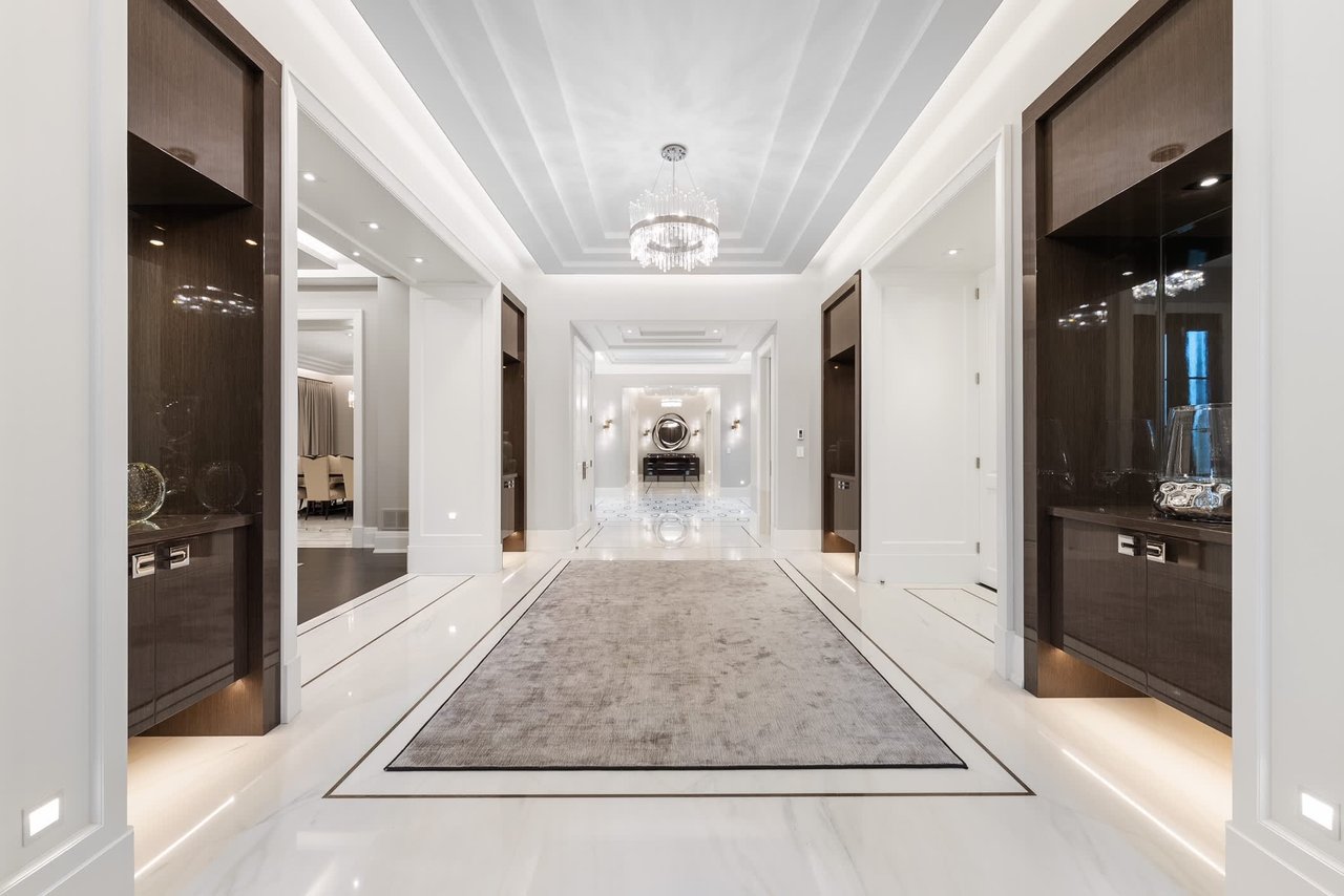 Epitomizes Luxury And Tranquility