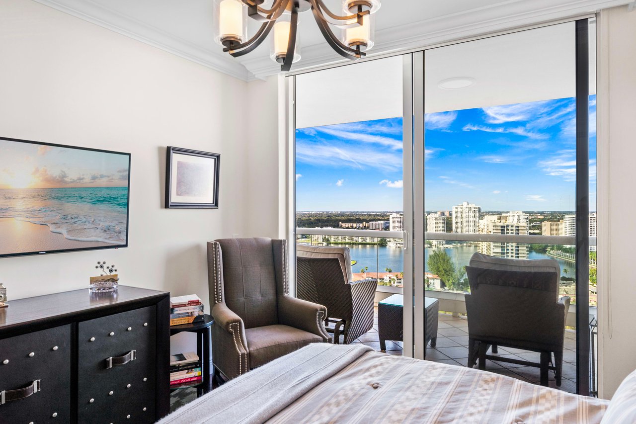 6000 Island Blvd # 2406
