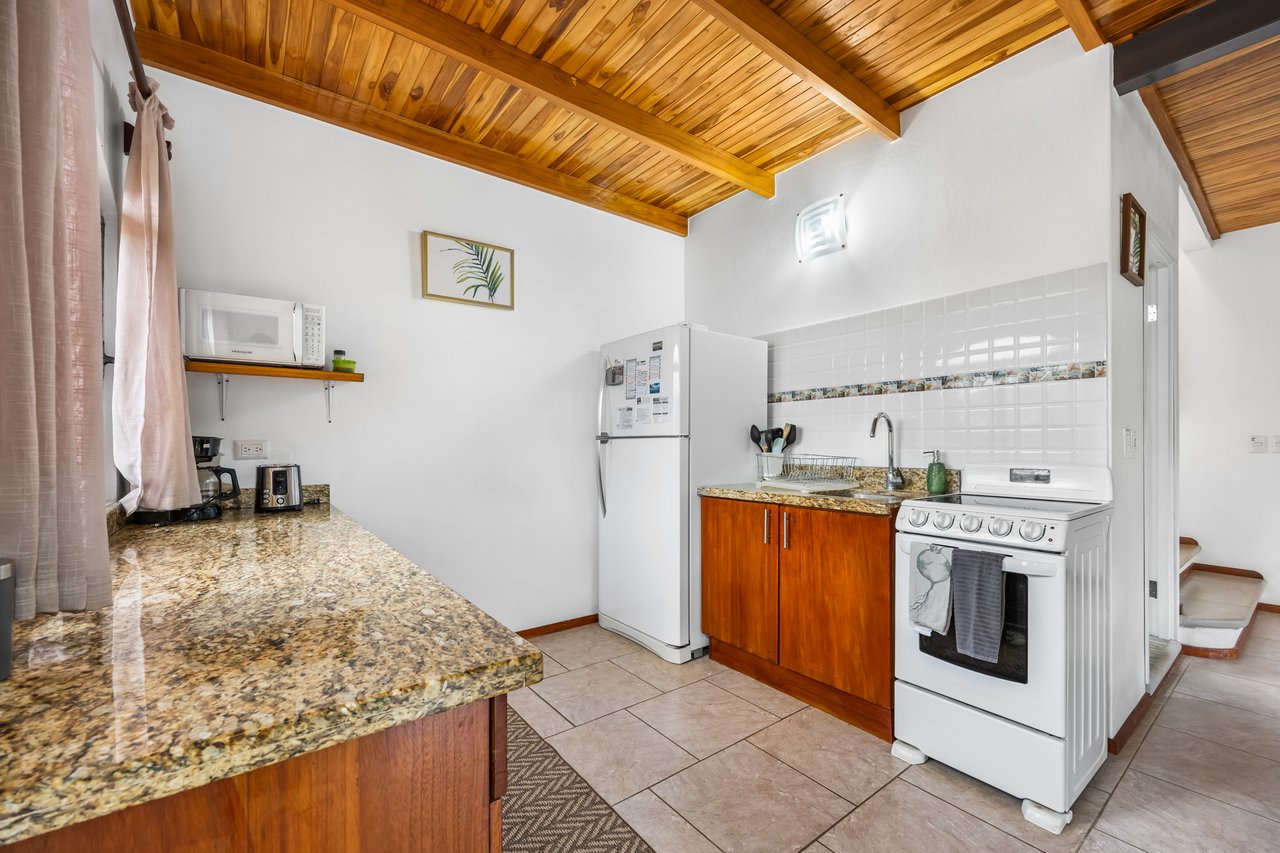 Eleri #17 | Tropical 3-Bedroom, 3-Bath Condo Just Steps from Tamarindo Beach