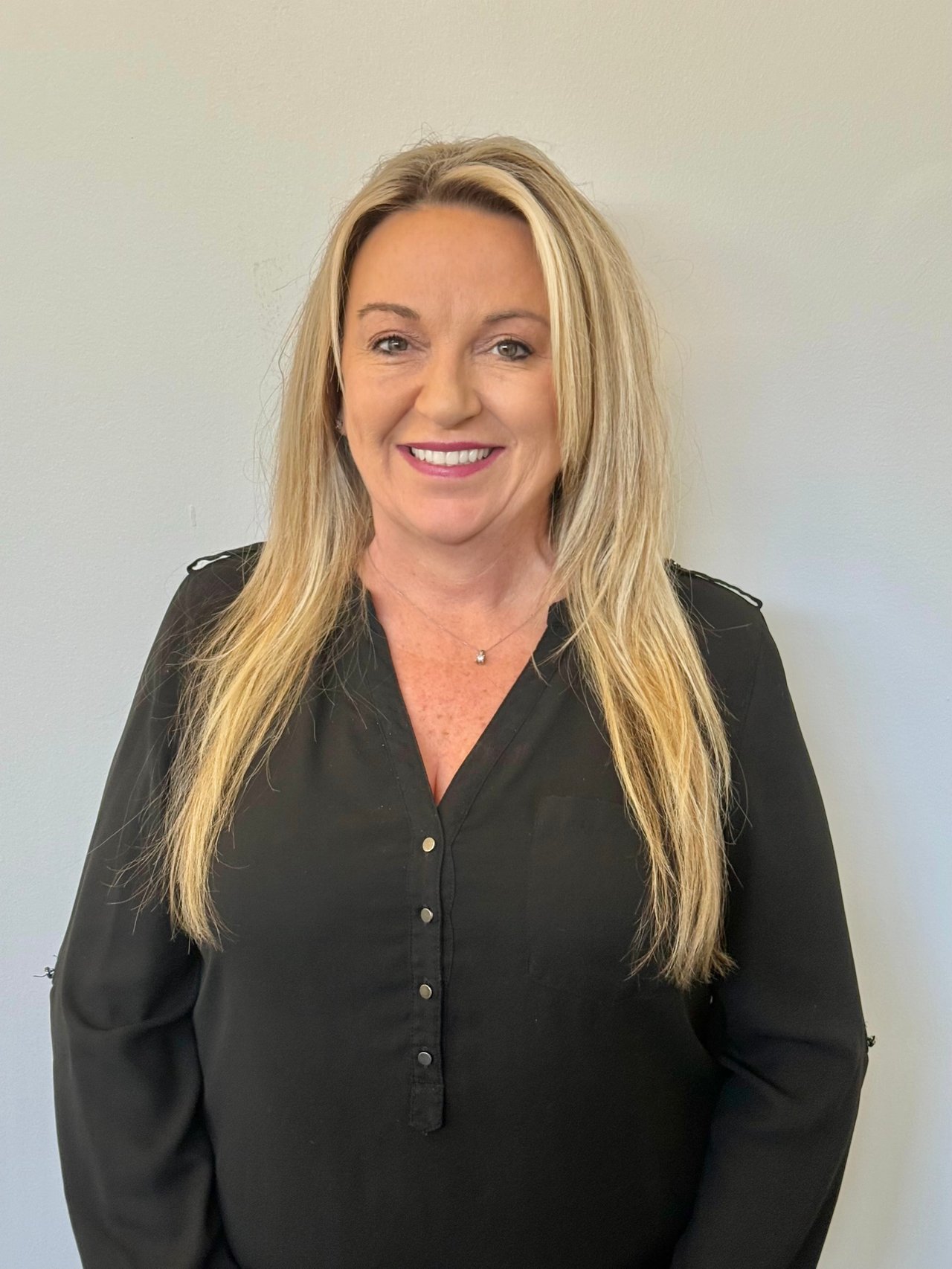 Lisa Hodge Gallipolis, OH Real Estate Agent Headshot