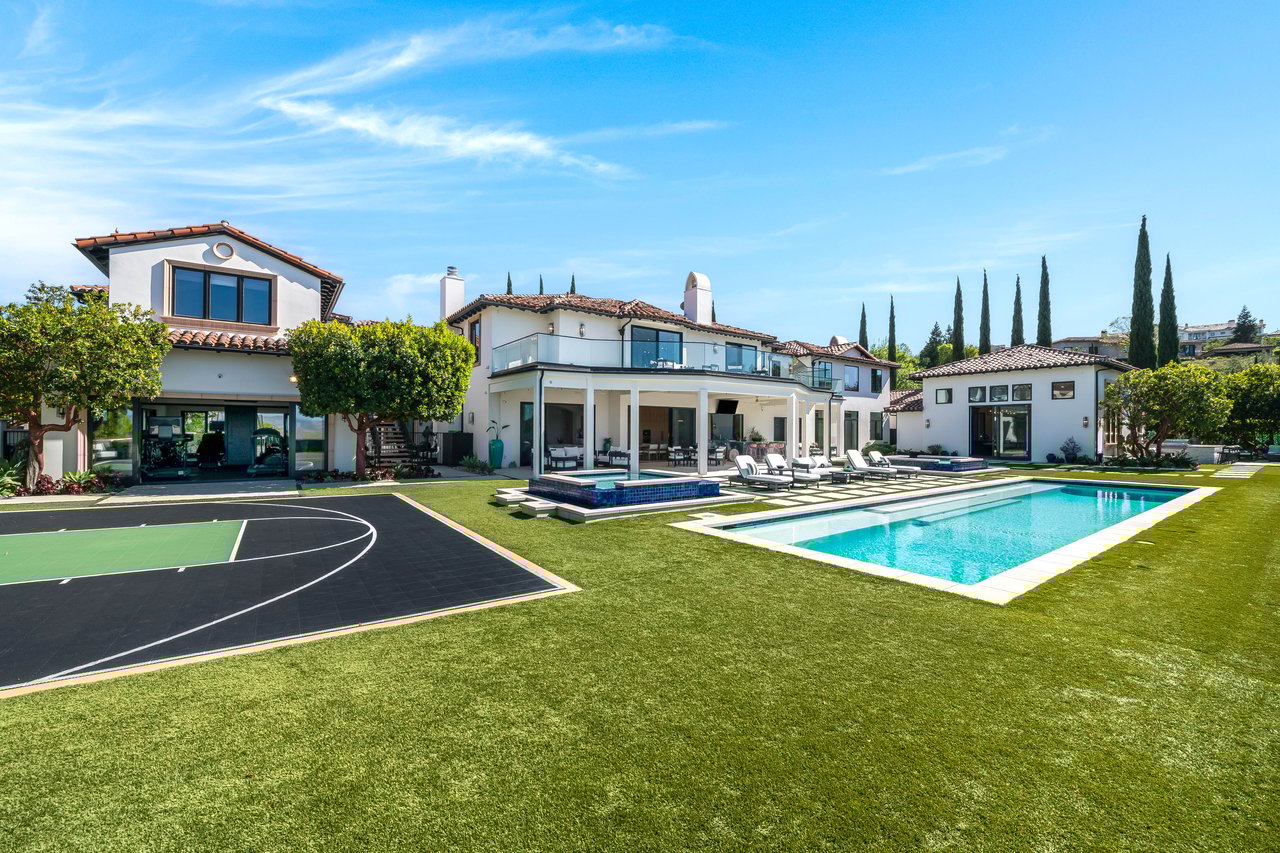 25201 Prado Del Misterio