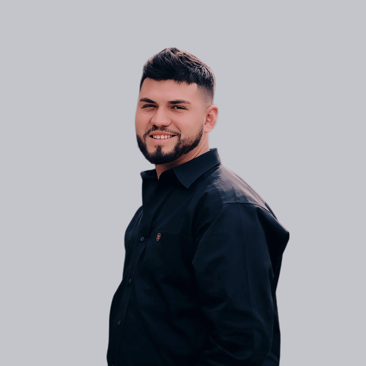 Yovani Saenz Midland, TX Real Estate Agent Headshot