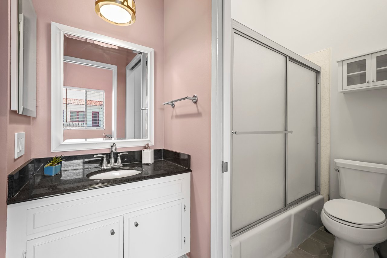1013 16th St Unit: 101