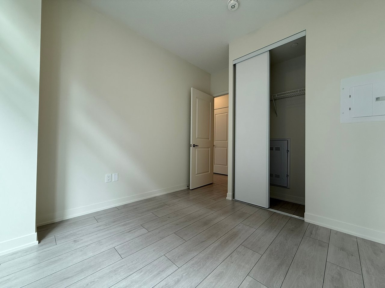 38 Annie Craig Drive Unit: 411