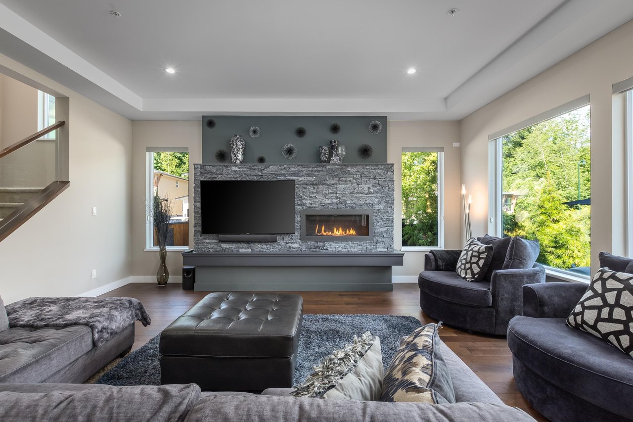 39279 Mockingbird Cres