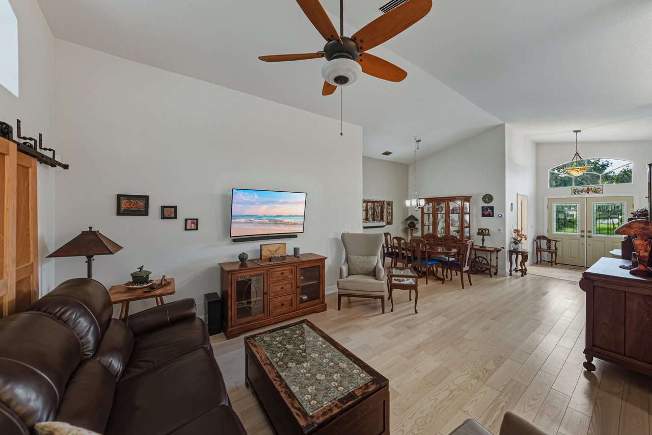 5240 NEW BRITTANY LN