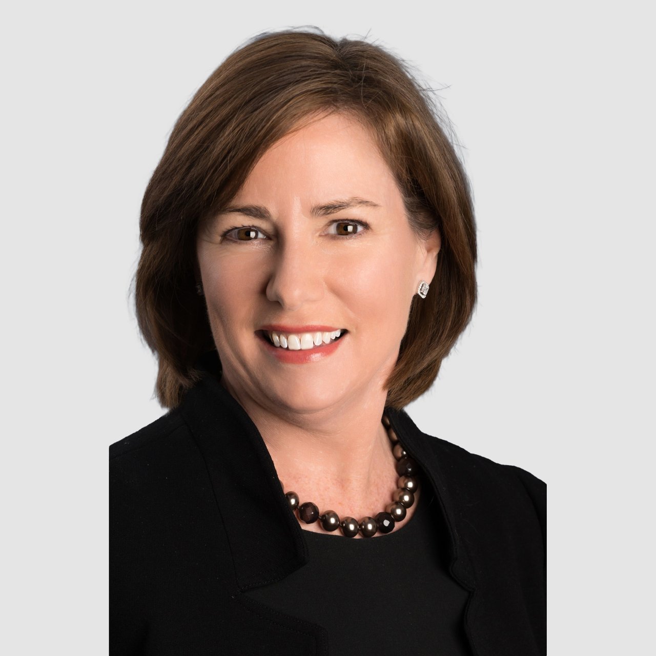 Elise Brennan	Baltimore, MD Real Estate Agent Headshot