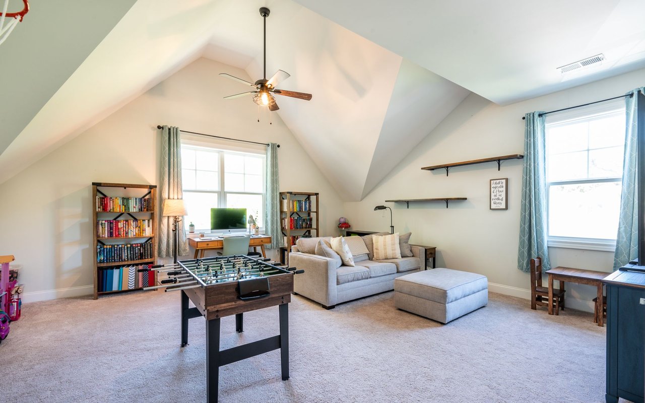 For Sale – Homes with a FROG