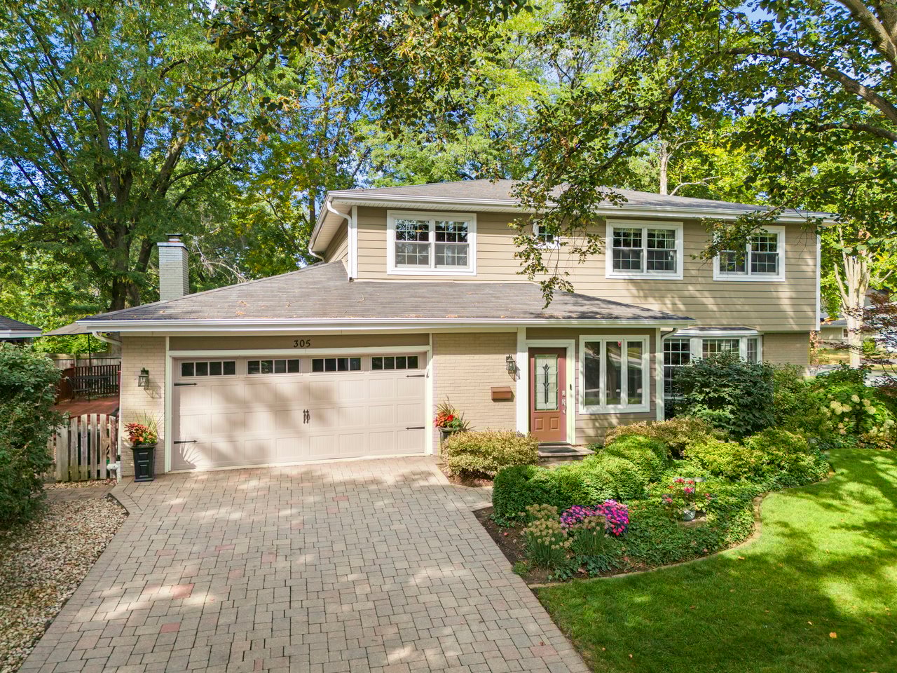 305 Richard Road