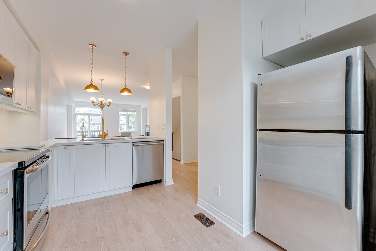 2360 Treversh Common
