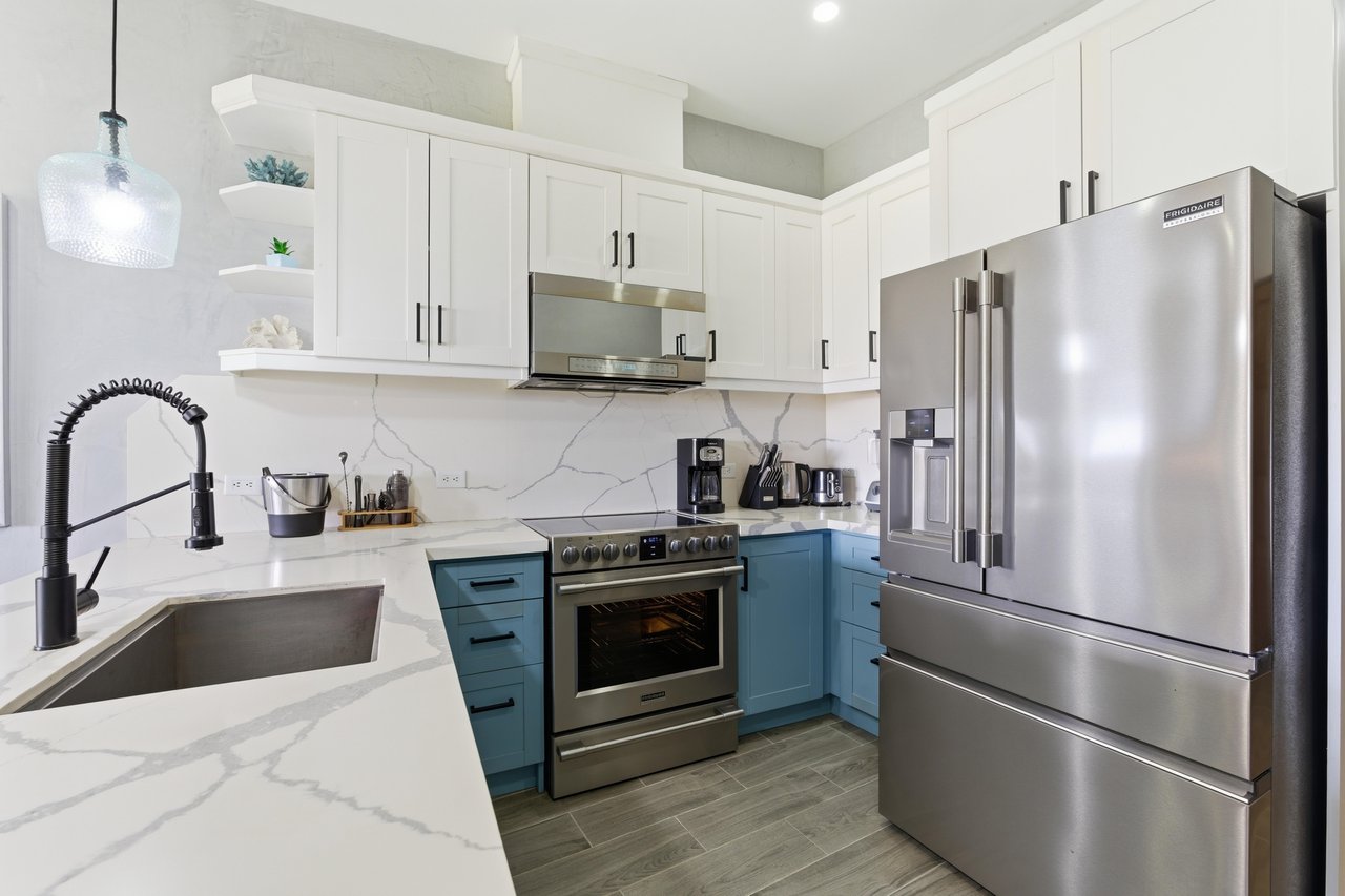 Diria 512 | Newly Renovated Luxury Condo with Oversized Patio in the Heart of Tamarindo