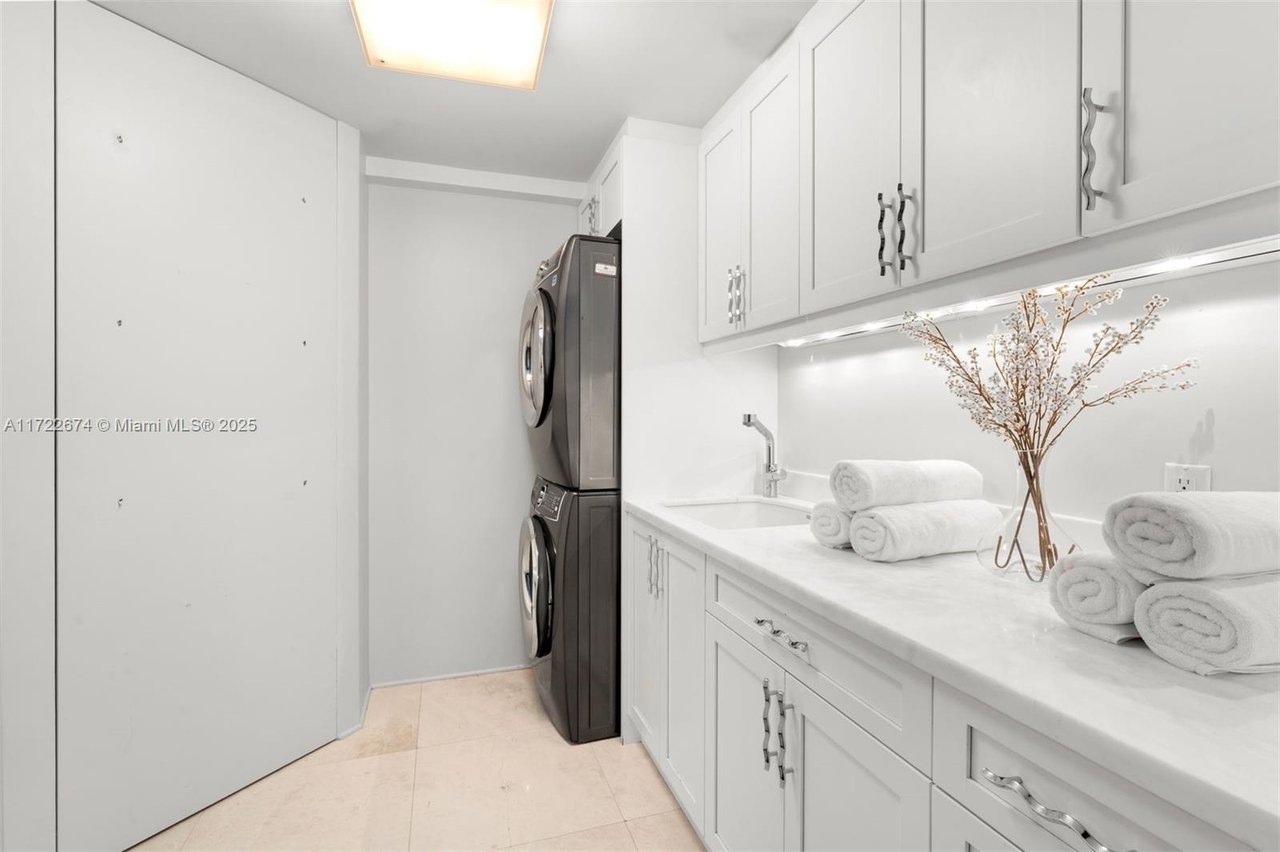 1 Fort Lauderdale Beach Blvd #2102