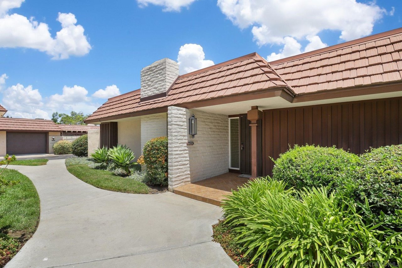 4221 Collwood Lane