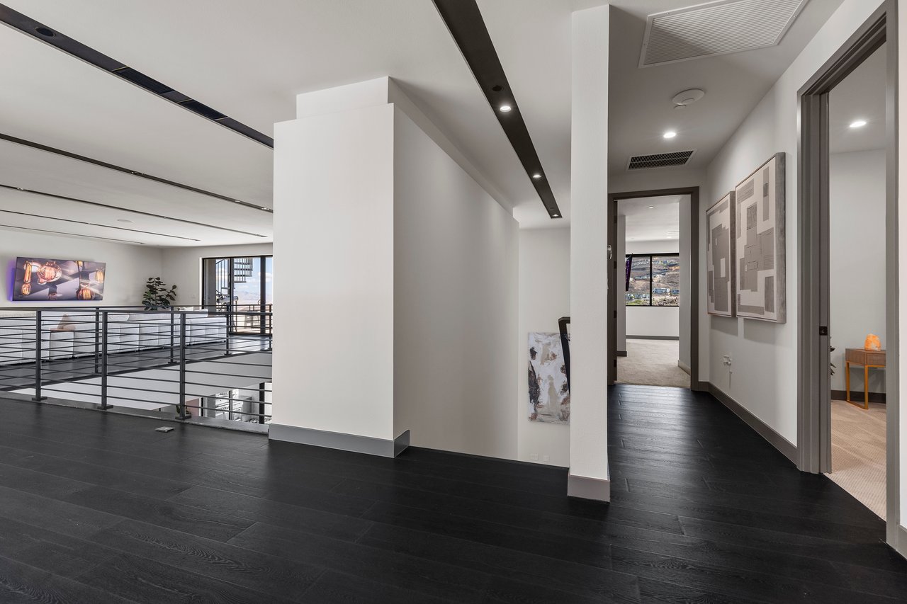 1463 Solitude Ridge Dr