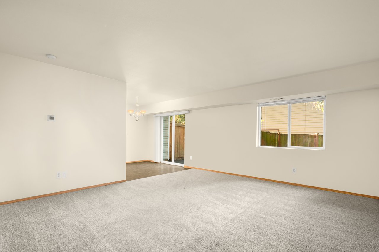 7510 193rd Avenue E Unit: 1&2