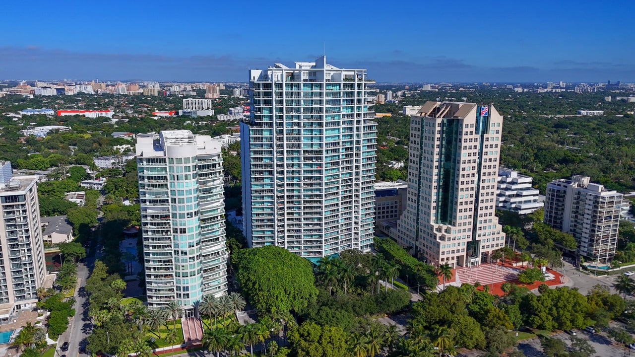 2627 S Bayshore Dr # 507
