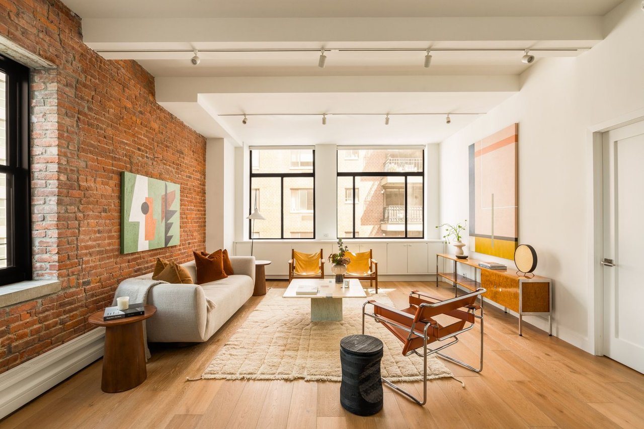 165 Perry Street, West Village, NY 10014