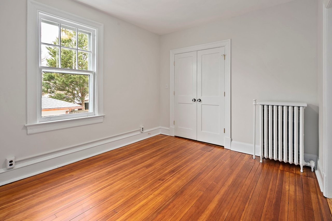 1501 Hamilton St NW