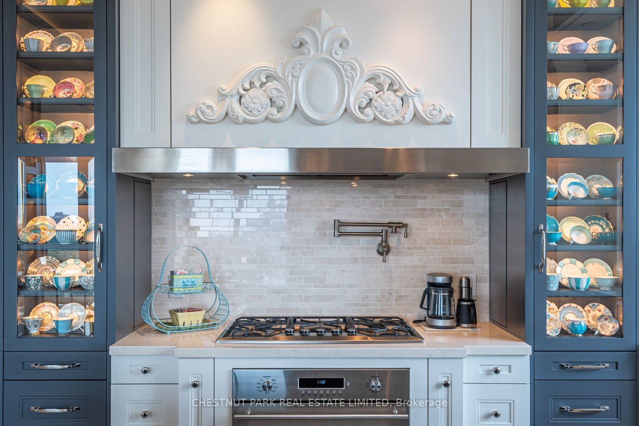 MIDTOWN PENTHOUSE 
