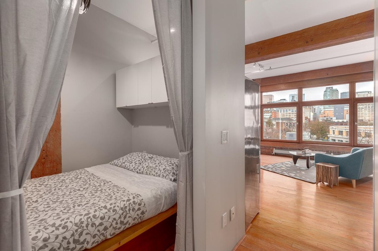 701-518 Beatty Street, Vancouver