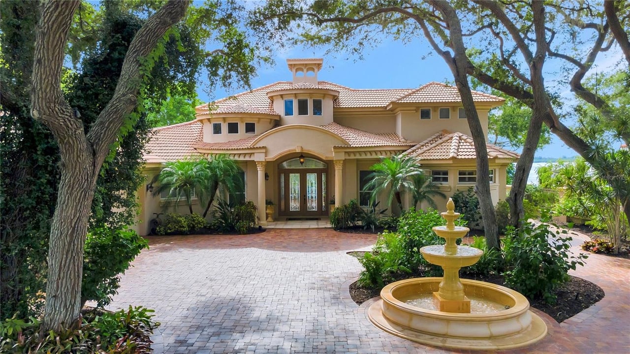 relocation-specialist-homes-for-sale-in-bradenton-beach