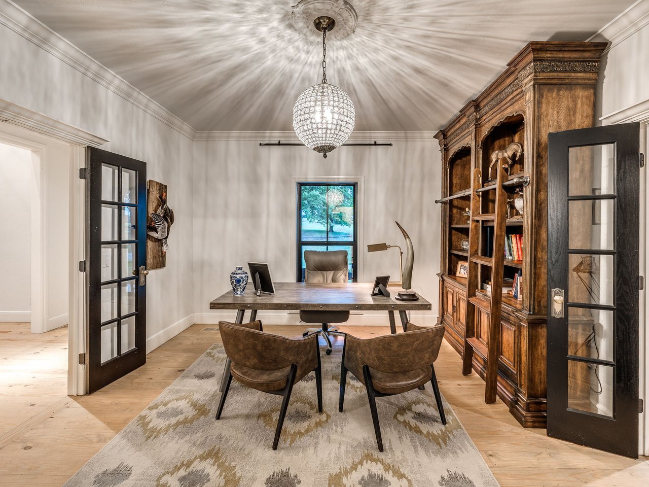 LISTING OF THE WEEK • OKLAHOMA LUXURY  Five Acres. Four Bedrooms. Zero Compromises - 13500 Three Oaks Dr Jones, Oklahoma - Wyatt Poindexter - The Agency Oklahoma 