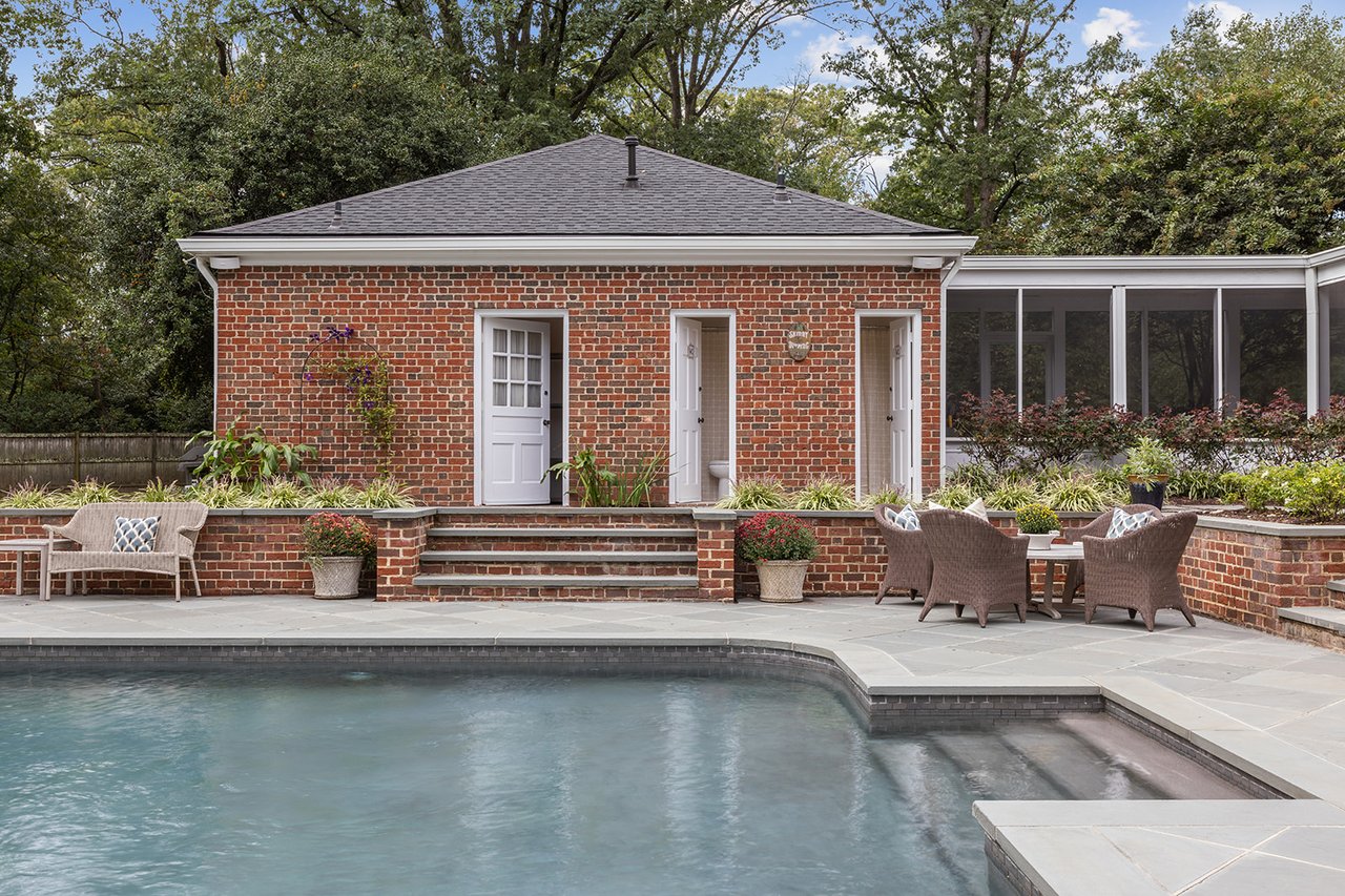 1306 Bishop Lane