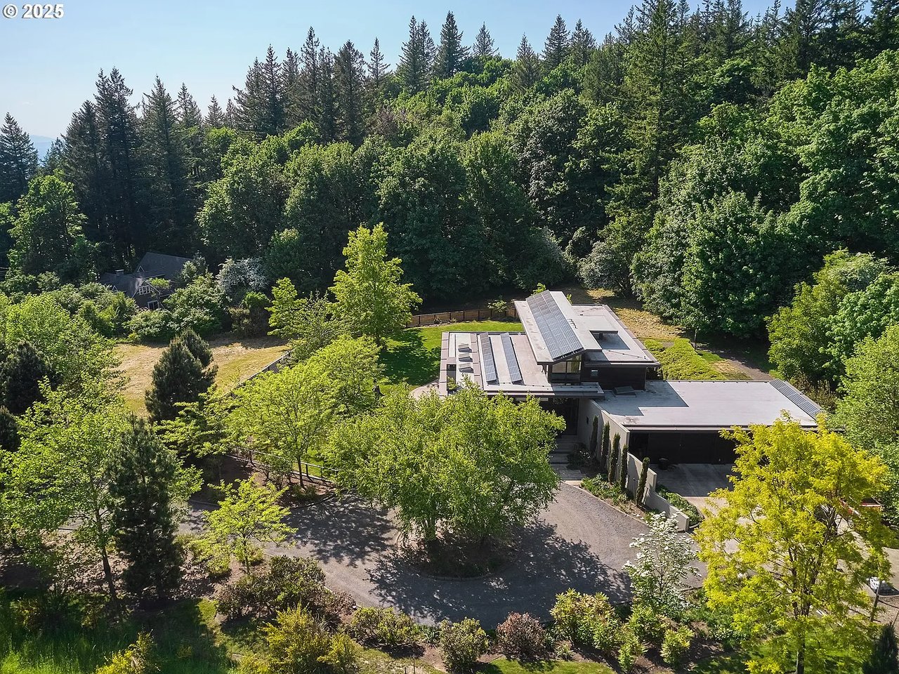 448 NW Skyline Blvd