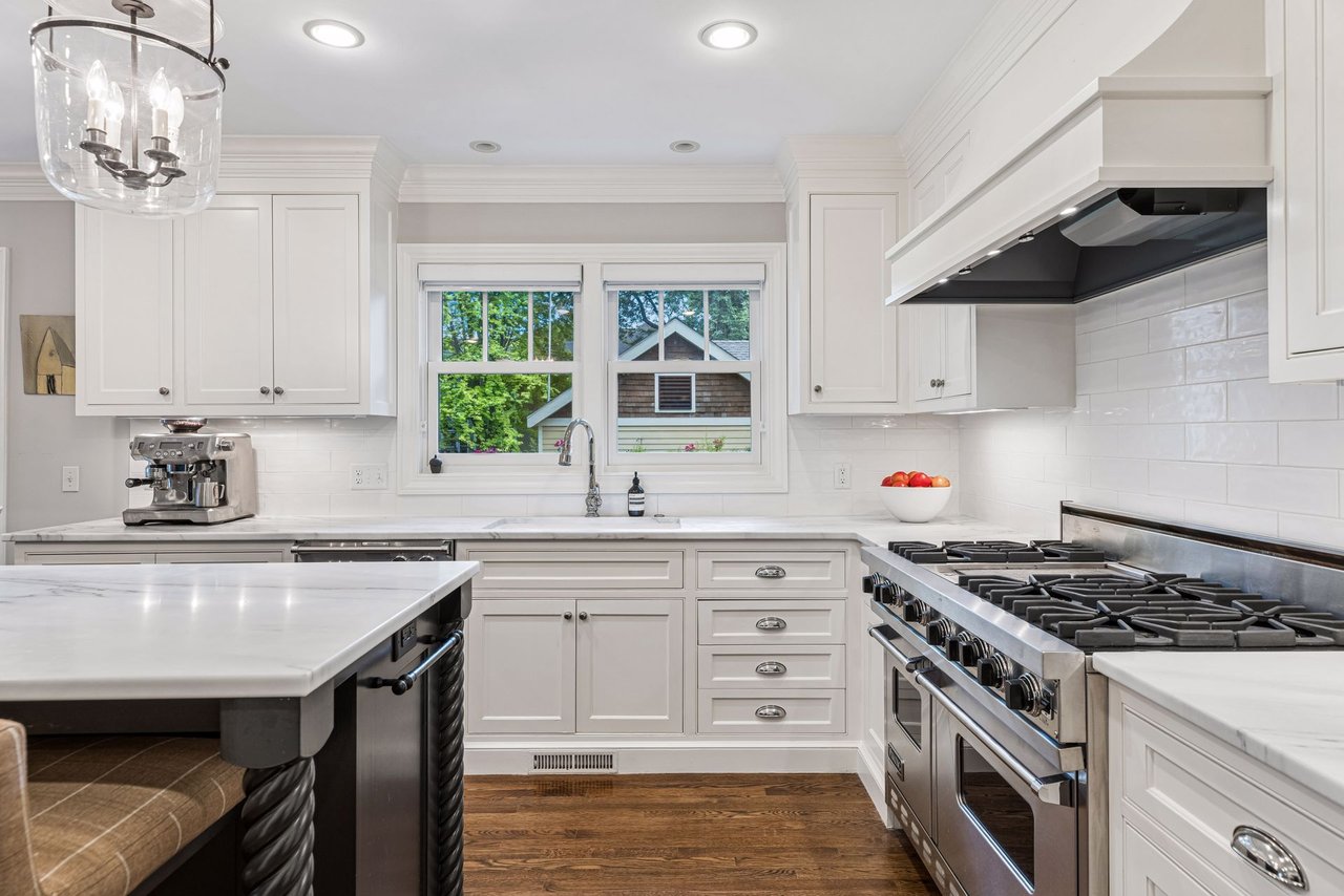 5229 Halifax Ave S, Edina
