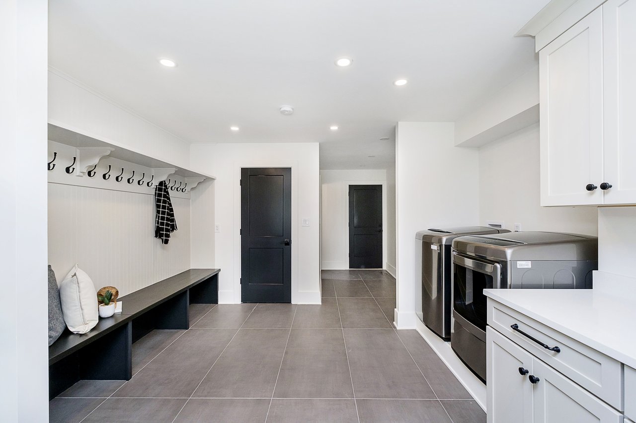 1255 W 161st Street