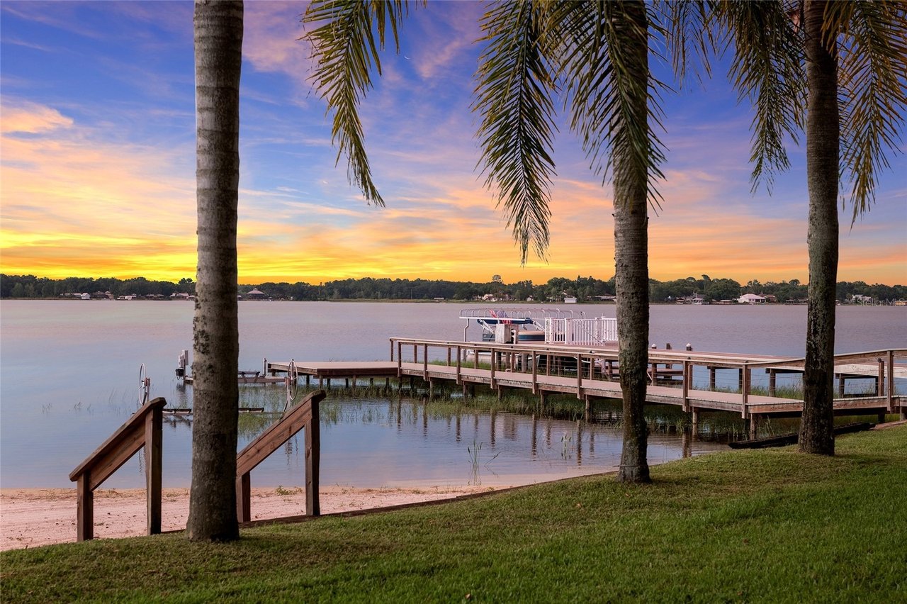 10745 SE Sunset Harbor Rd