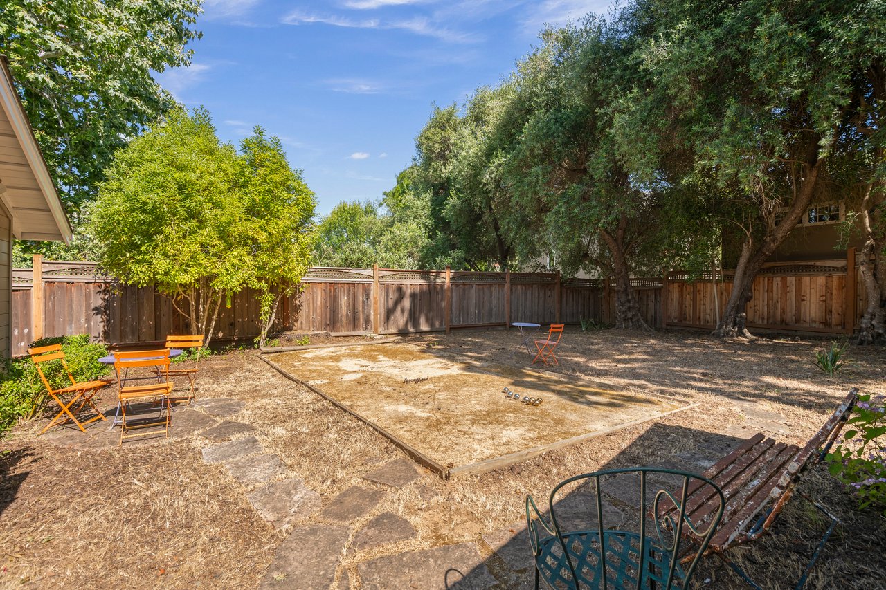 15745 Peach Hill Road