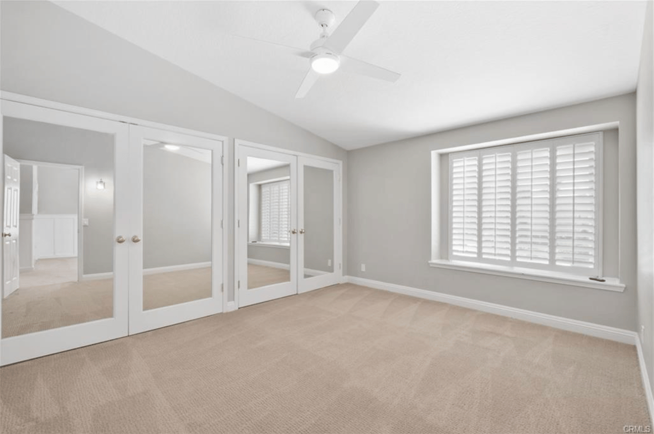 23921 Catbird Court