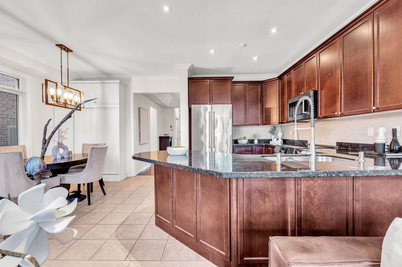 1116 Woodington Lane