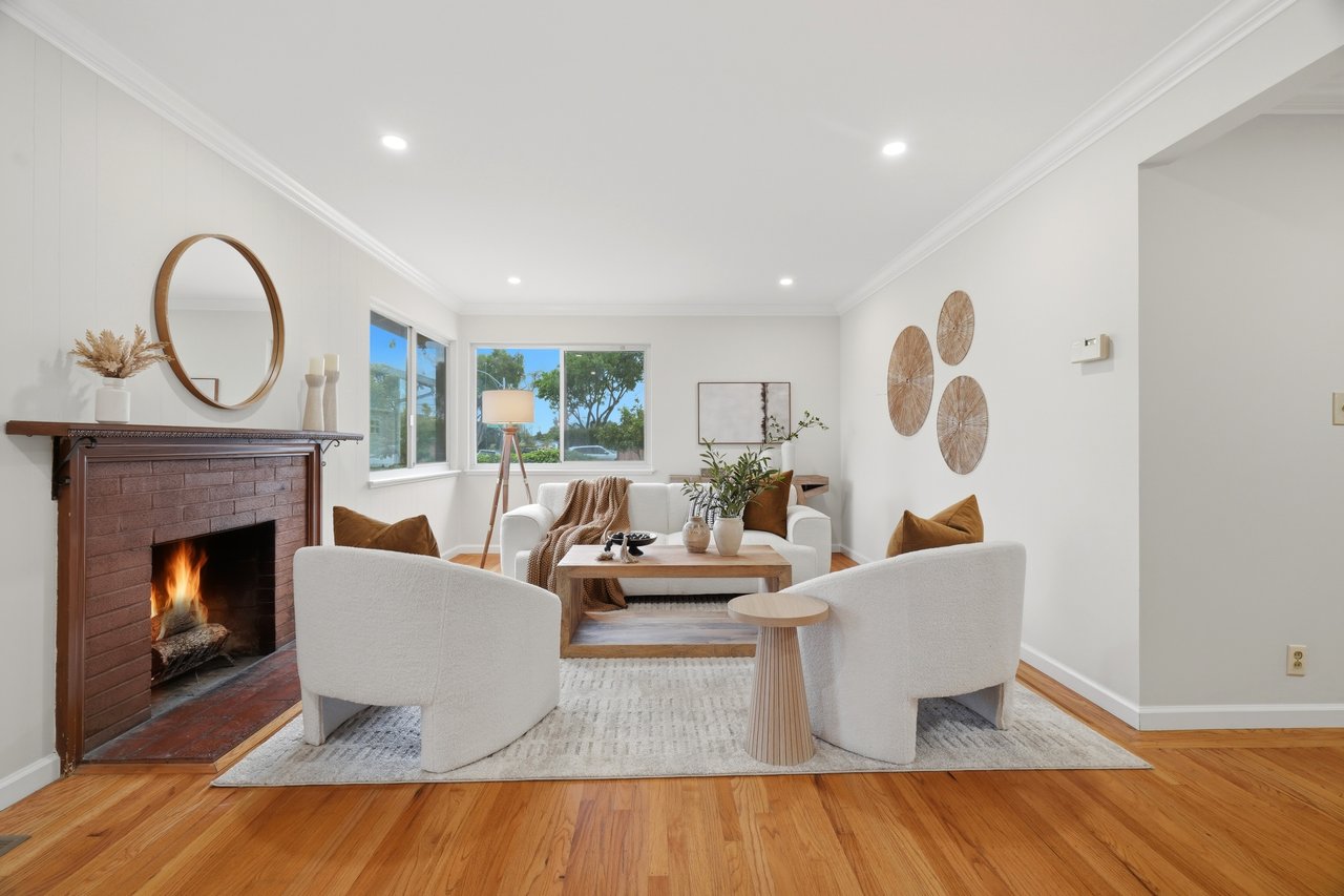 3240 Santa Maria Avenue