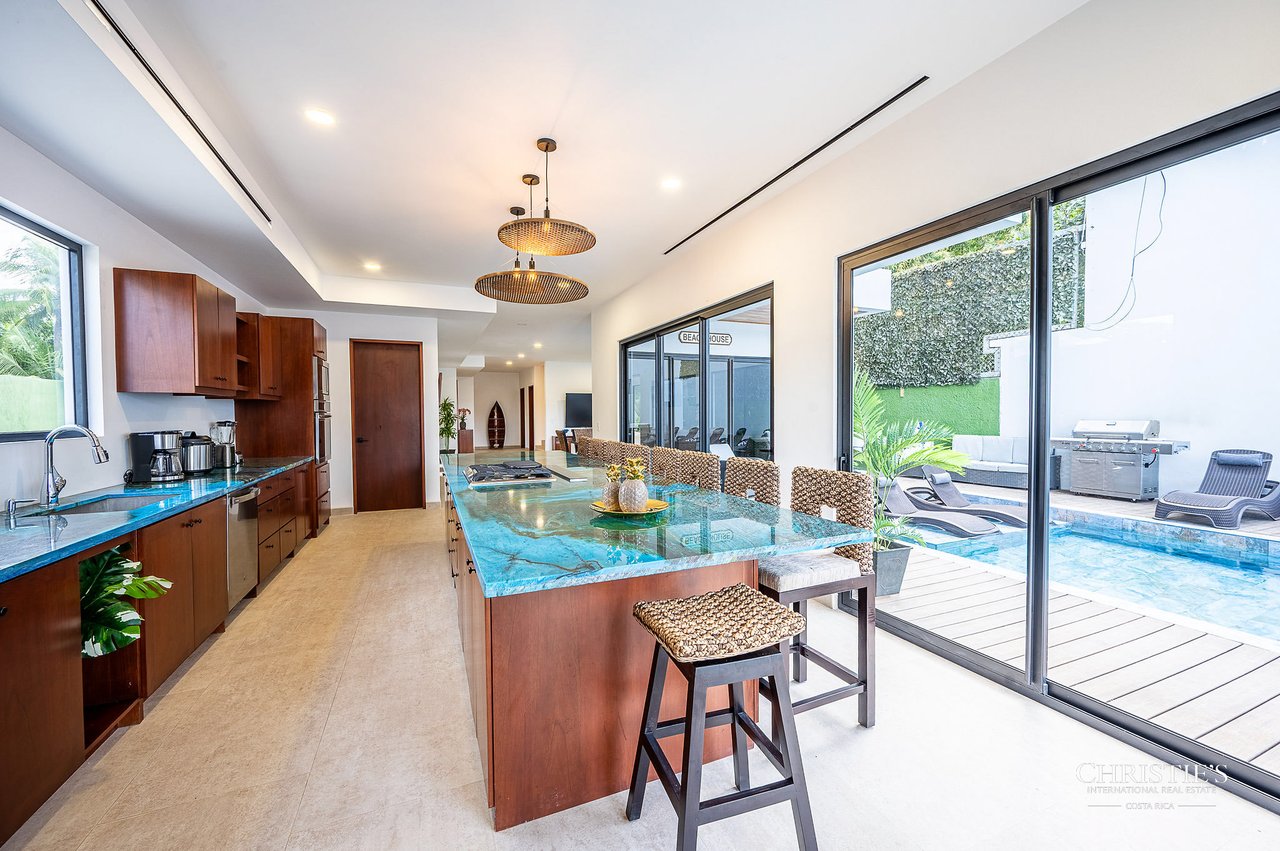 A Private Collection of Five Luxury Beachfront Villas - Rio Mar