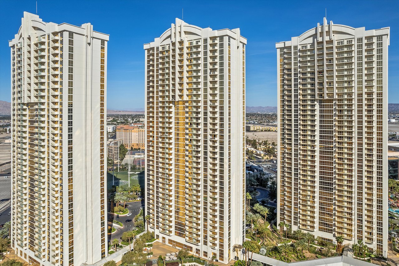 125 East Harmon Avenue 3520
