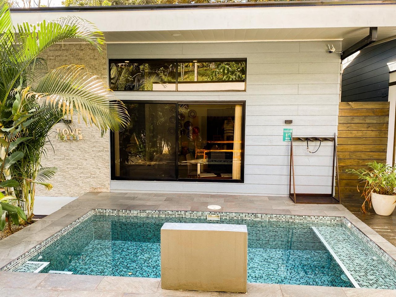 Tropical 4-Bedroom Home for Sale in Uvita | Pool & Airbnb Income