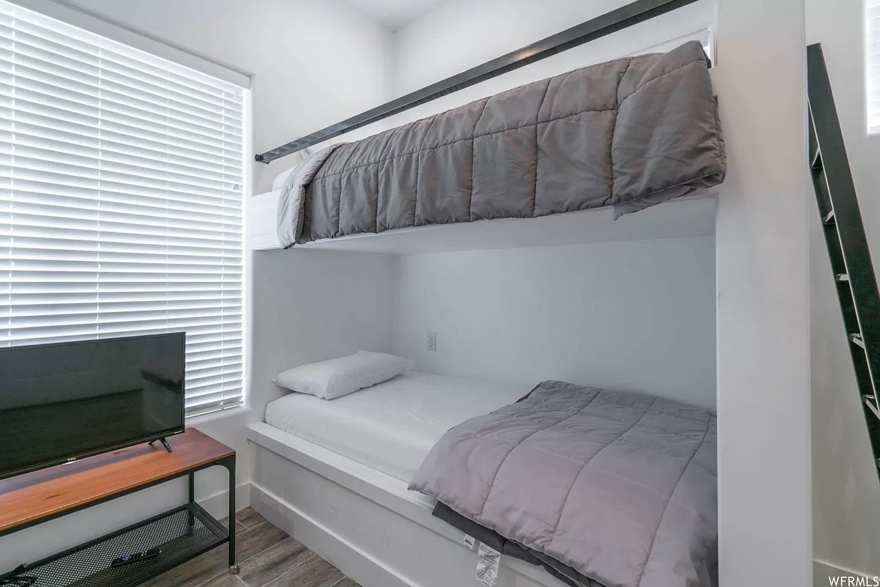HIDEAWAY RETREAT