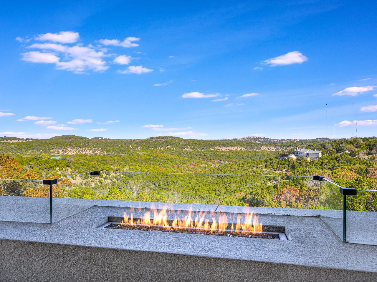 Panoramic Hill Country Views