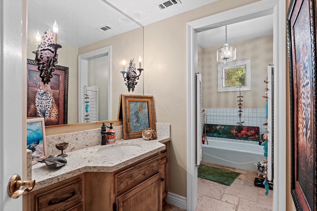 39455 Avenida La Cresta
