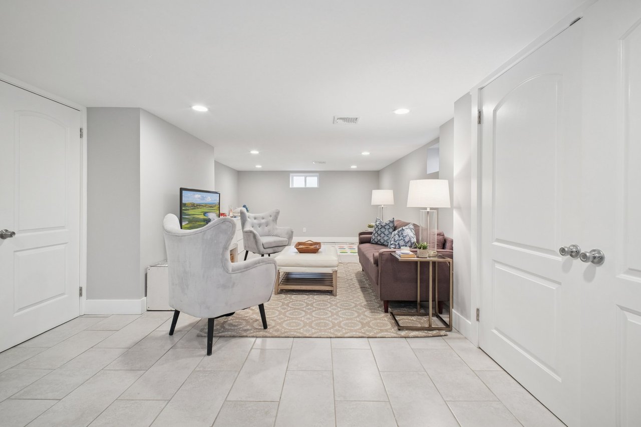 1 Winthrop Place