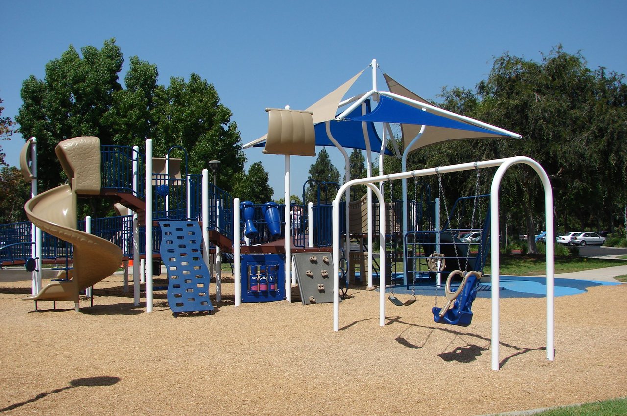 Columbus Tustin Park