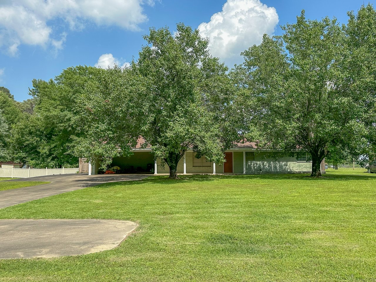 1005 Us Highway 259 S