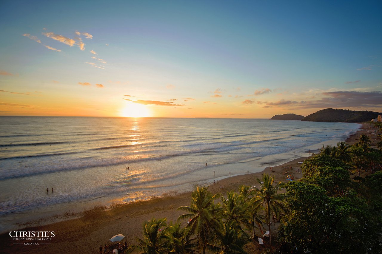 Vista Las Palmas – Executive Oceanfront Penthouse 11B