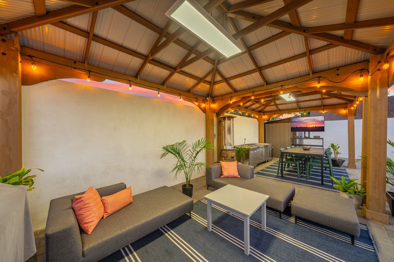 Bellaire Hideaway 🌴