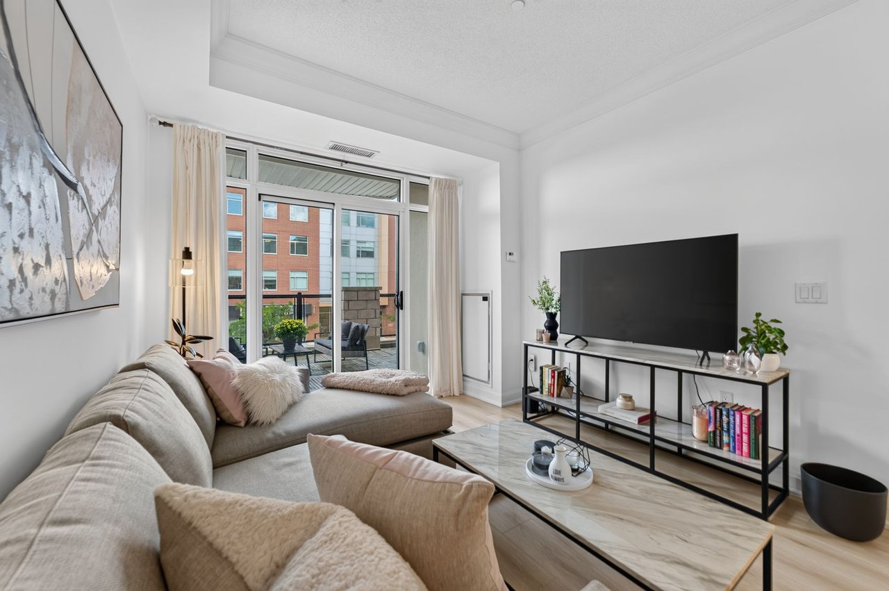 214 - 216 Oak Park Blvd