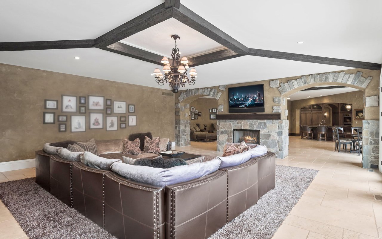 26565 Scenic Drive