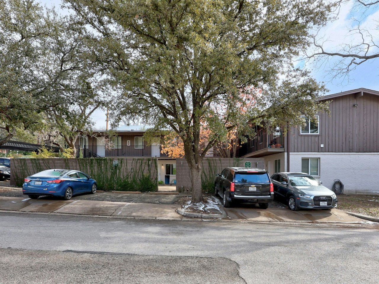 1503 W 9th ST #102