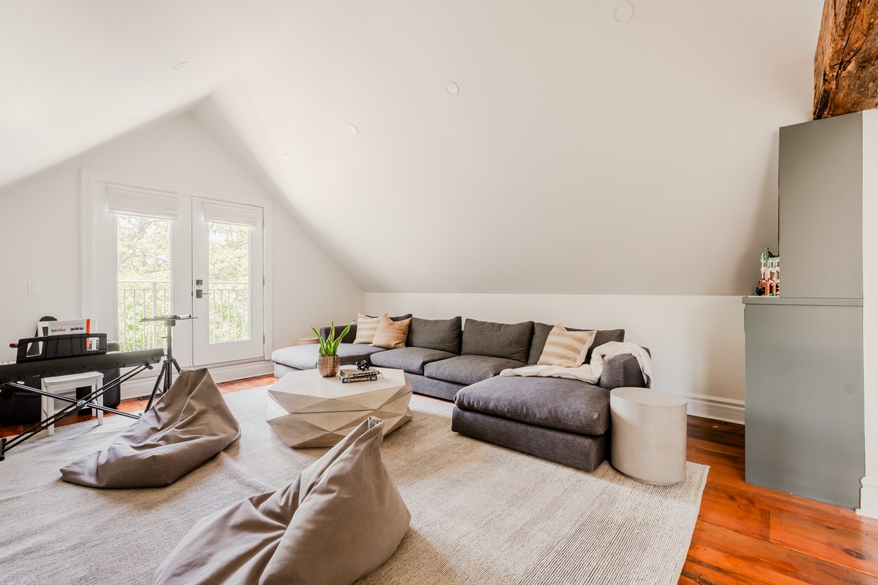 152 Kenilworth Ave